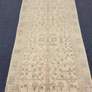 2'8X9'7 KHOTAN DESIGN RUNNER HANDKNOTTED WOOL